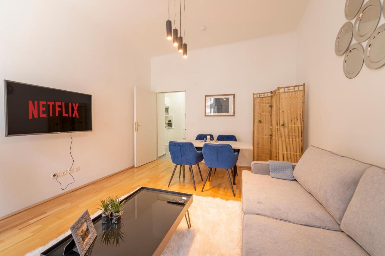 Josef'S Home I Classic Apartment I Uno-City, Vic فيينا المظهر الخارجي الصورة